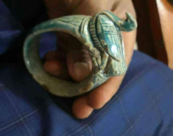 تحفه يونانى بورسلان لتميمه يونانى حجم كبير تميمه يونانى