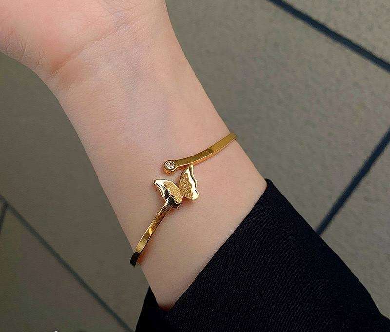 اسوره اسطوره فراشه