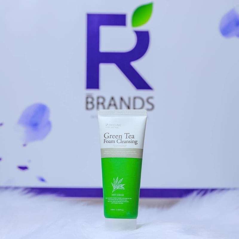 غسول 3w clinic الكوري بالشاي الأخضر