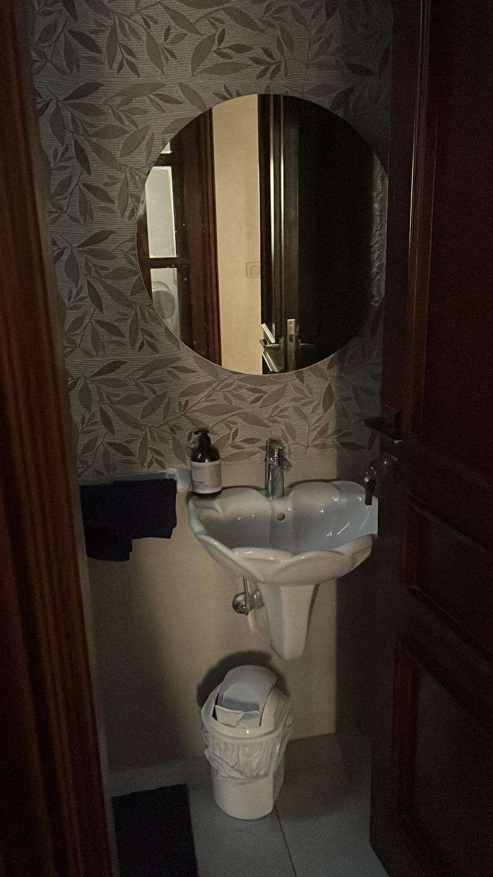 للبيع شقة 225متر متشطبة الترا سوبر لوكس بالقرنفل