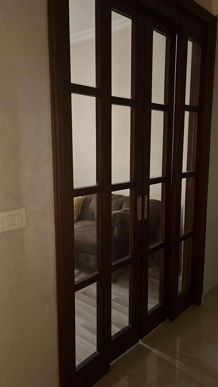 للبيع شقة 225متر متشطبة الترا سوبر لوكس بالقرنفل