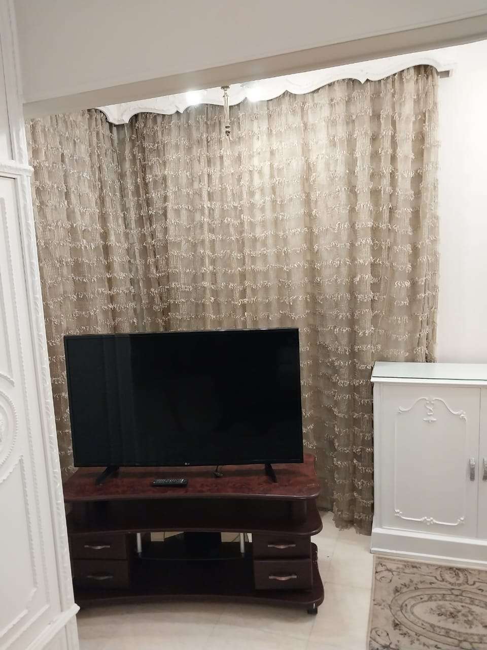 شقة فاخرة للايجار المفروش بالزمالك