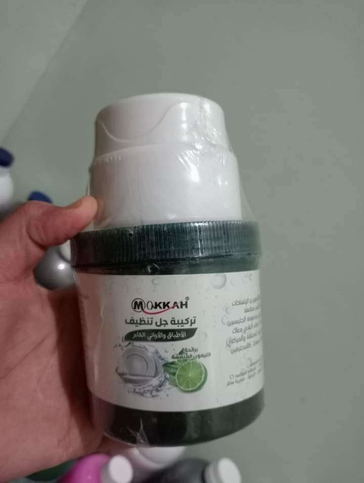 تركيبه سائل تنظيف الأطباق بالتوت و لليمون