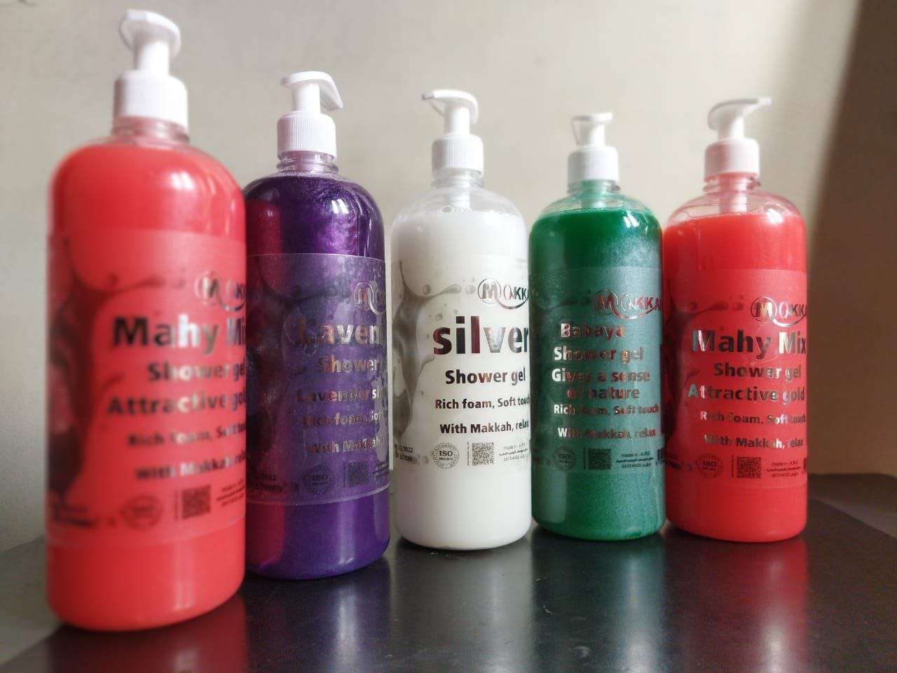 مجموعه شاورات مختلفه  فى الريحه من شركه مكه