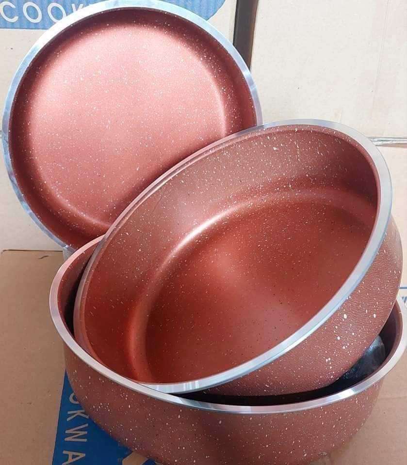 صواني ج جرانيت