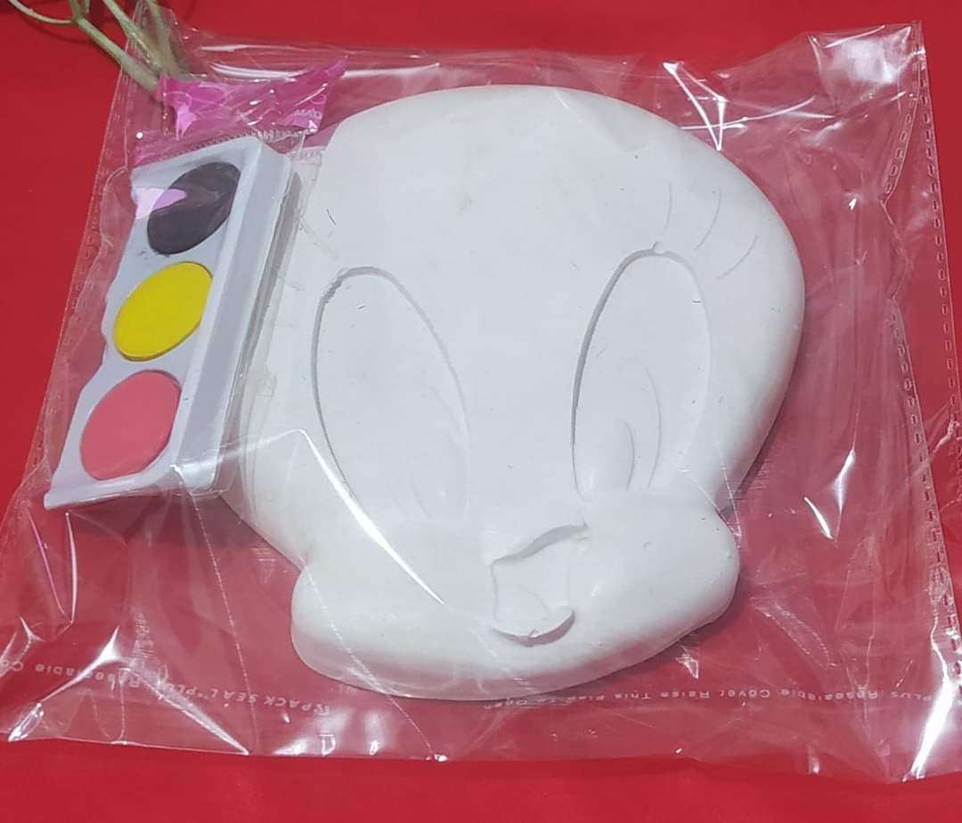 مجسمات جبس للتلوين