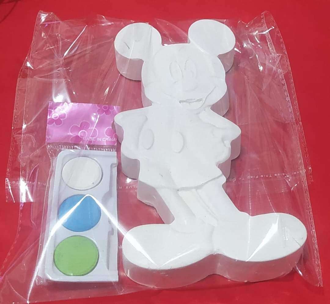 مجسمات جبس للتلوين