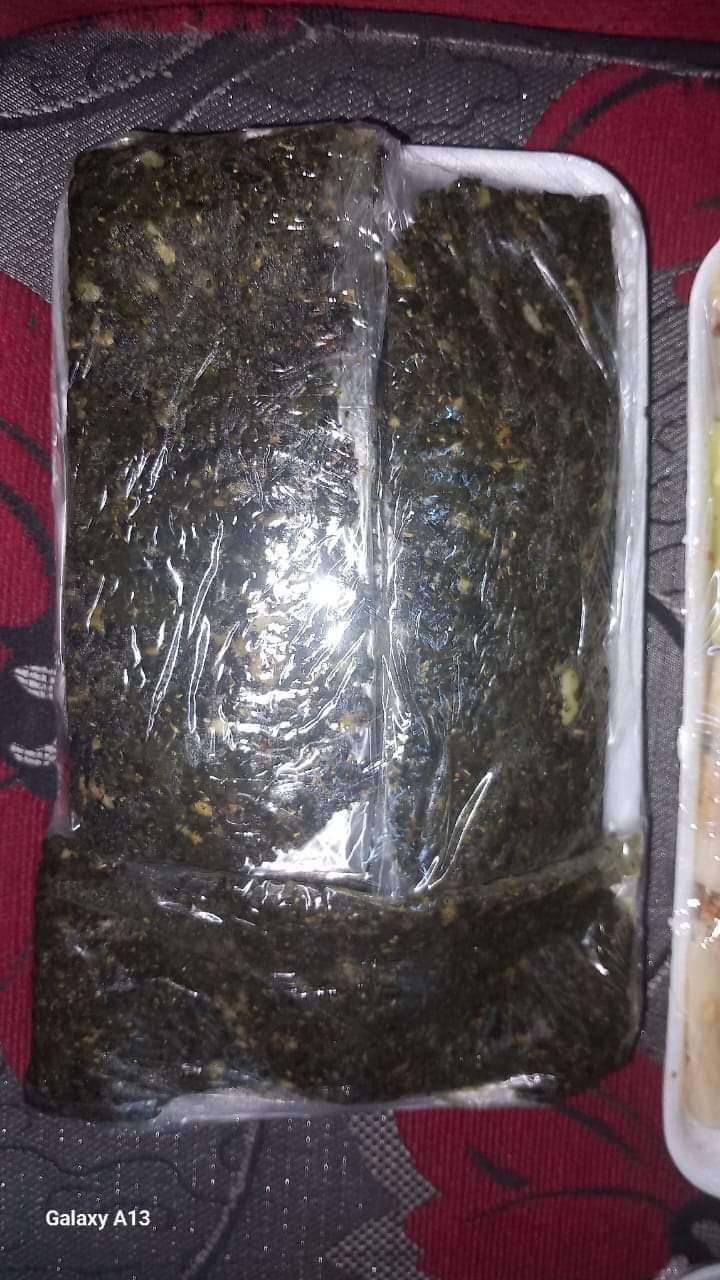 سلق القلقاس جاهز علي الطشه