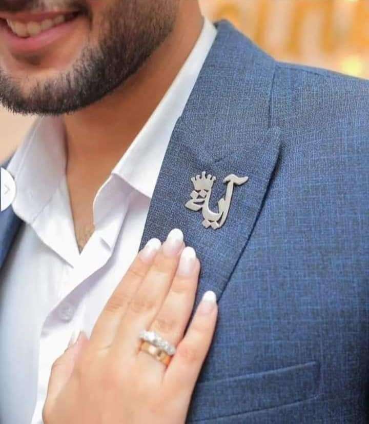 دبوس بدله بالاسم | سيزما