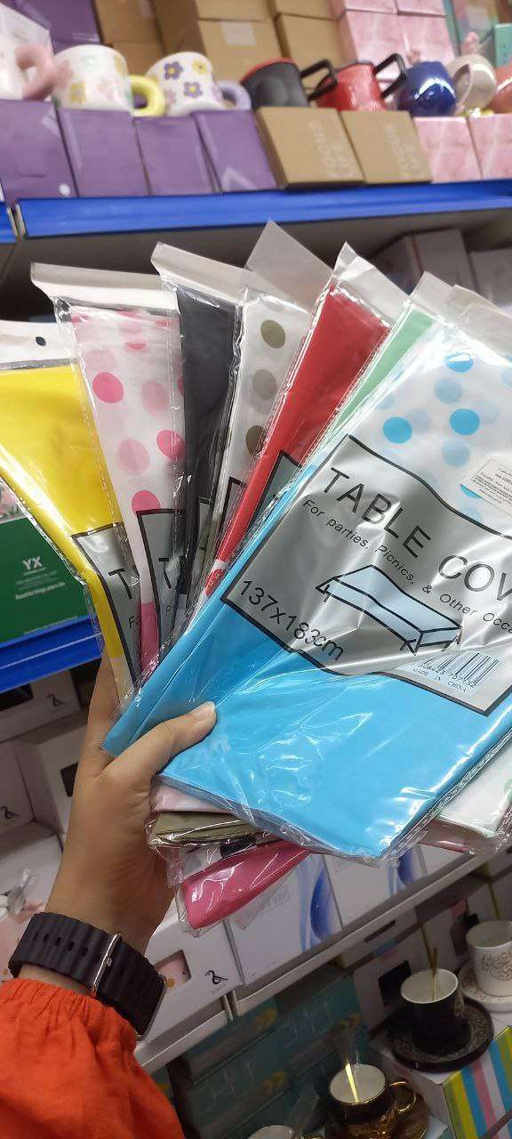 مفرش منقط ايكيا