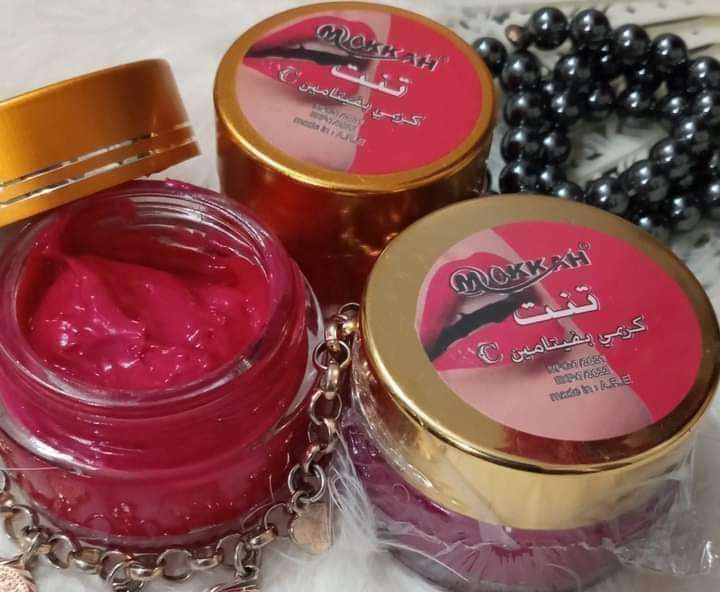 تنت للشفايف والخدود متوفر بلونين