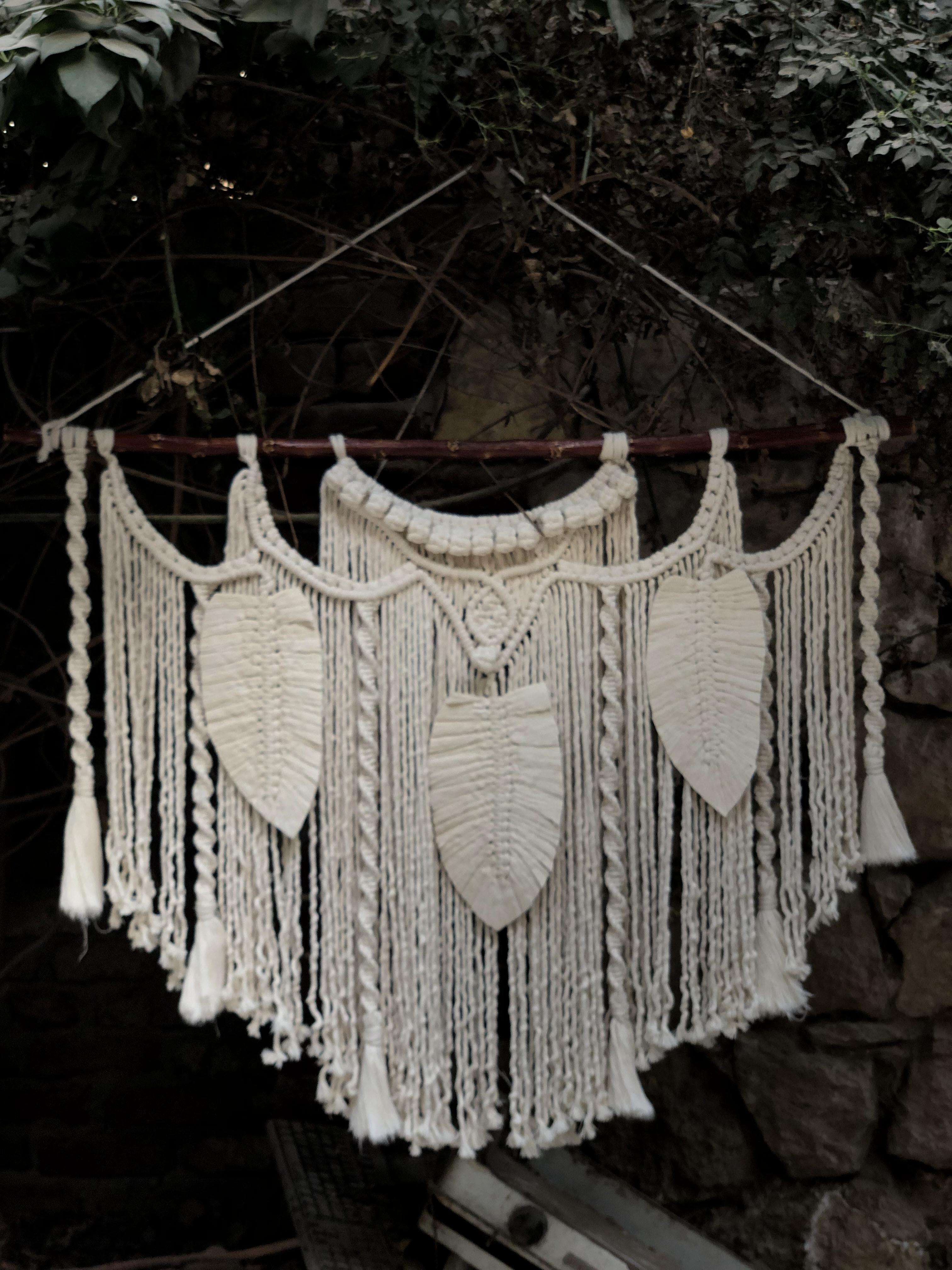 جدارية مكرمية