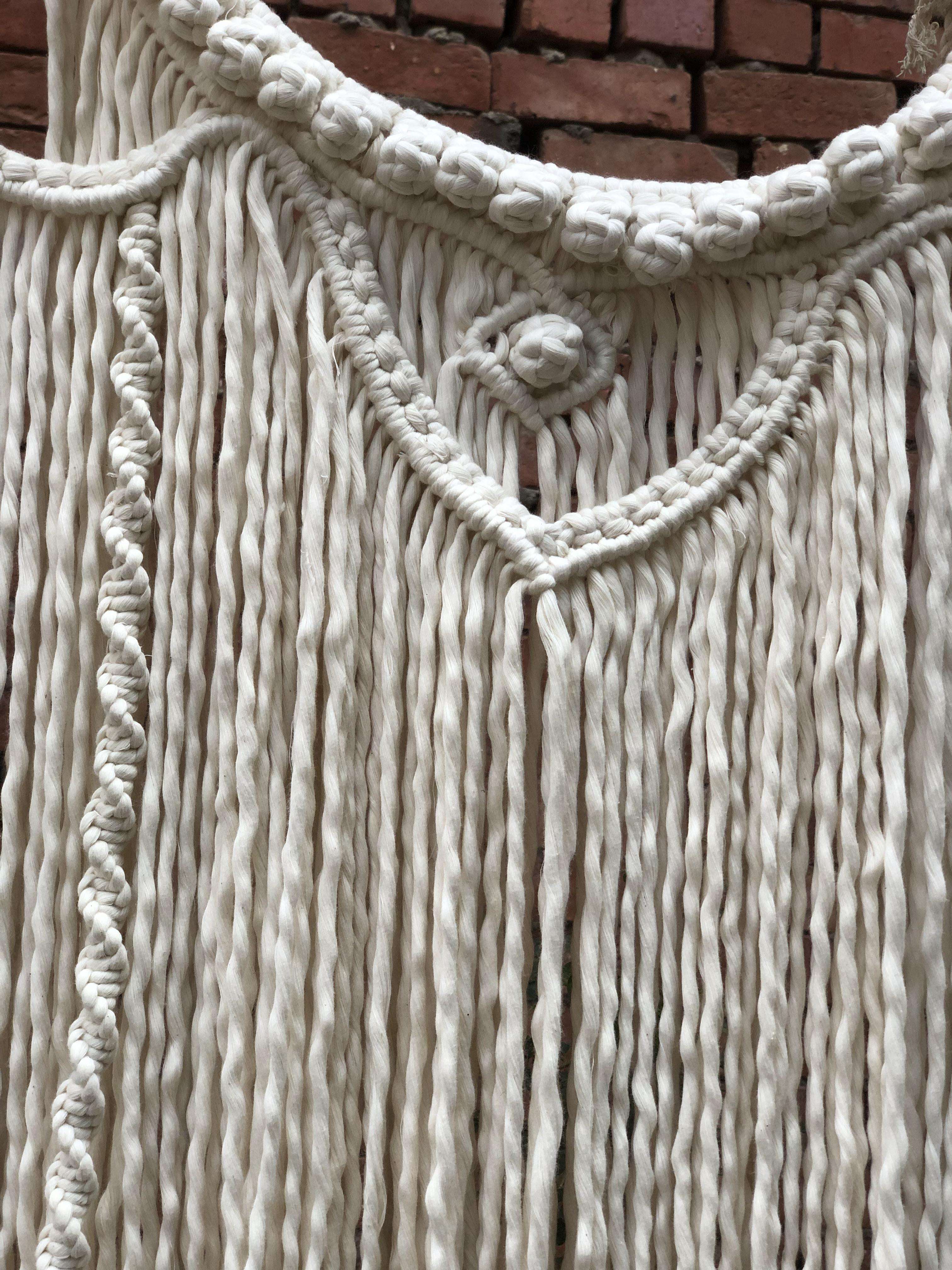 جدارية مكرمية