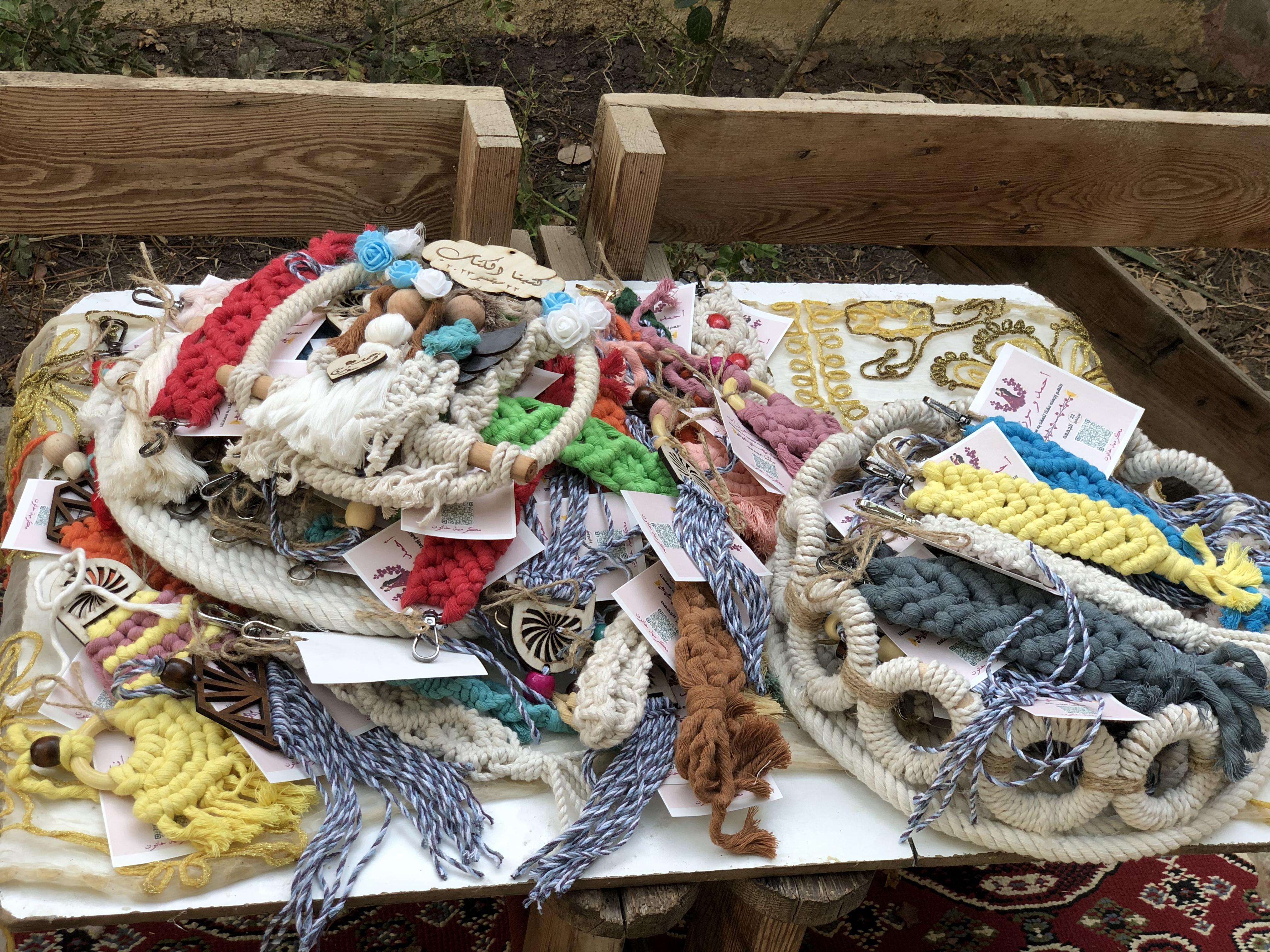 توزيعات المناسبات بالمكرمية