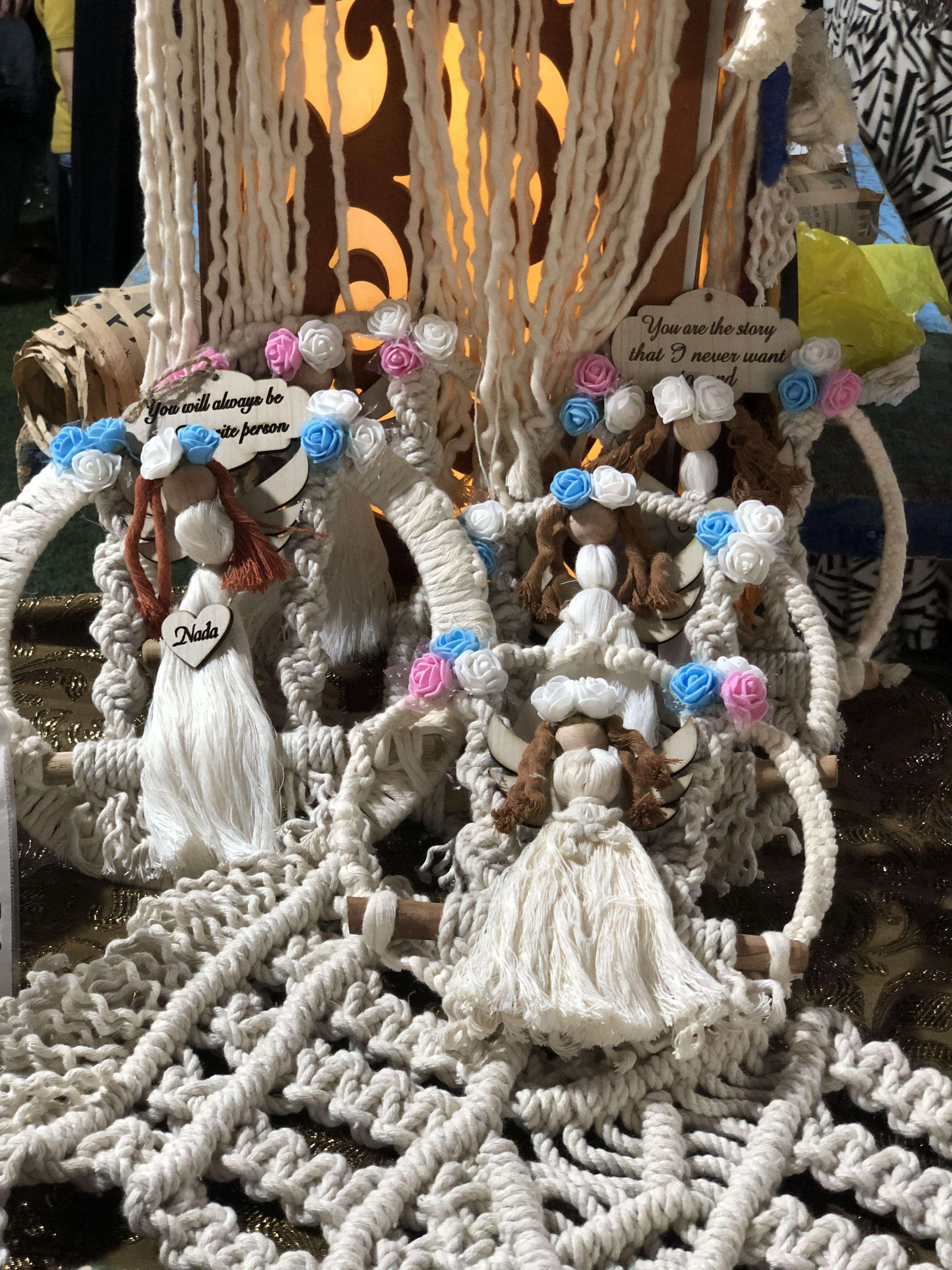 عروسة مكرمية