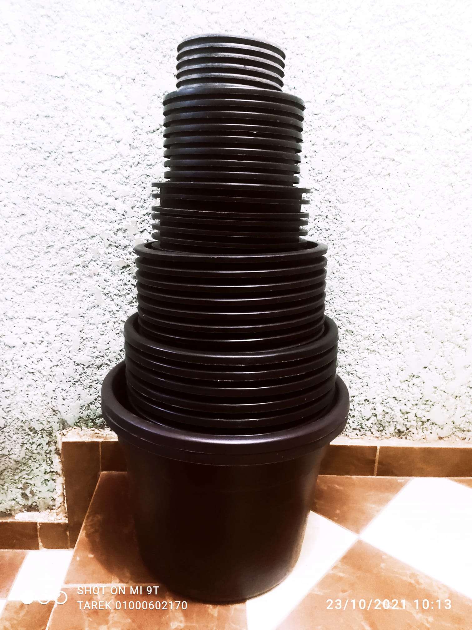 أصيص أسود 20 سم