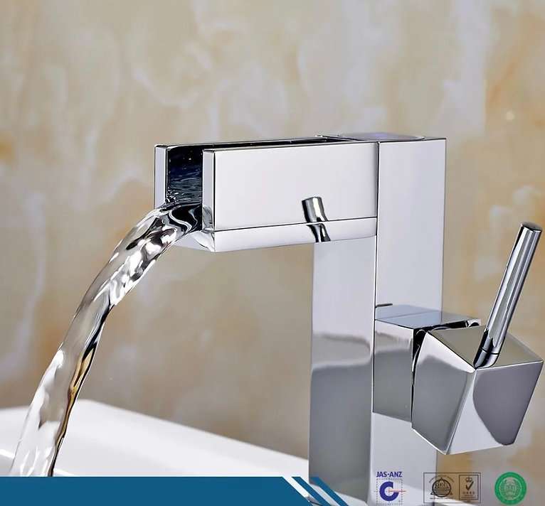 خلاط حوض سمارت مضيئ ٣