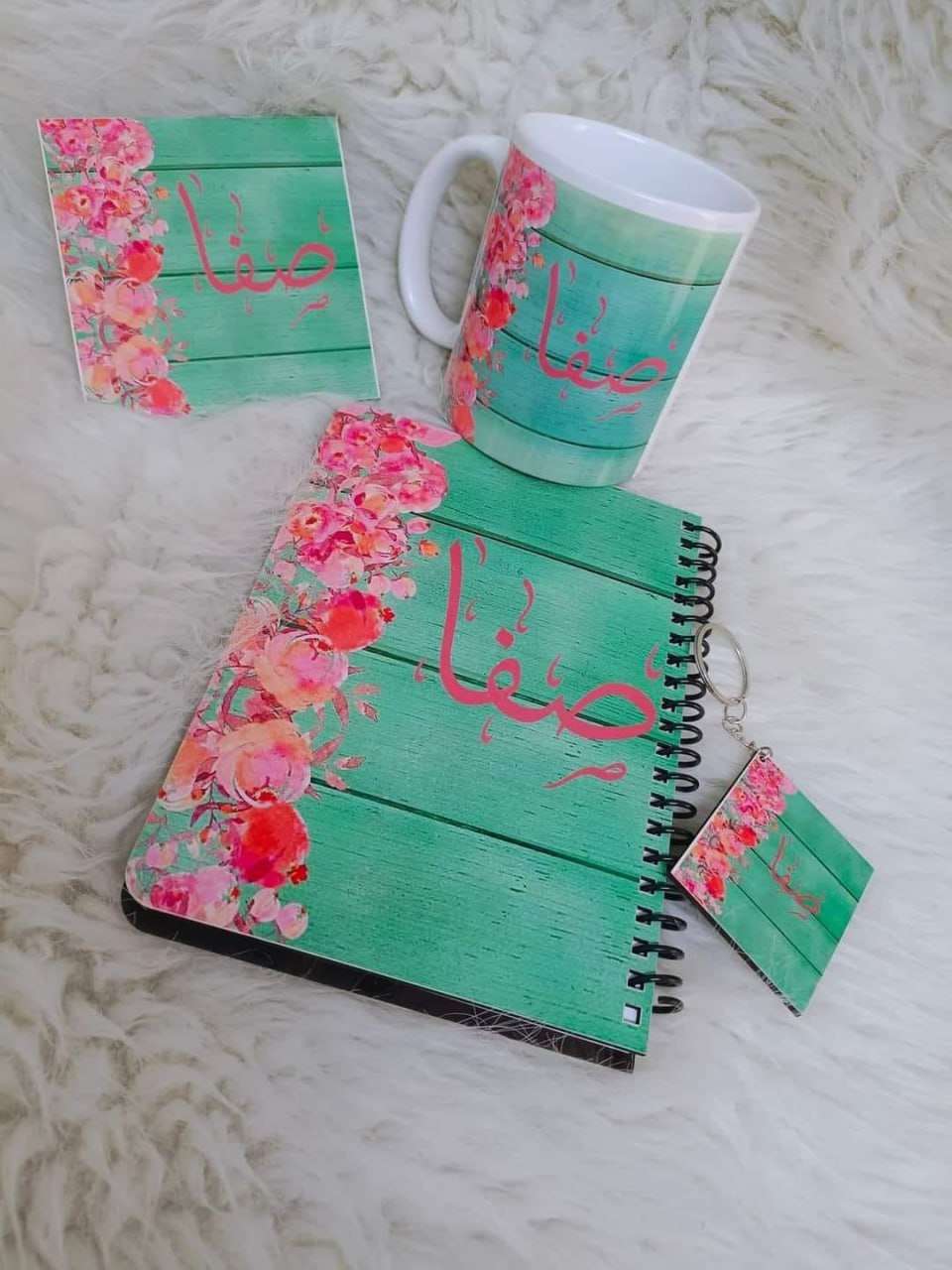 باكيدج كامله  مج ونوت بوك و كوستر وميداليه بسعر رمزي