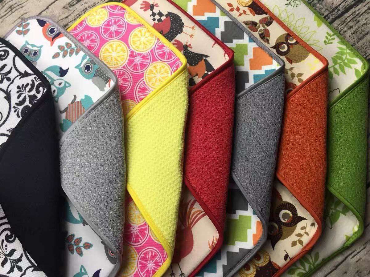 فوط التنشيف المواعين