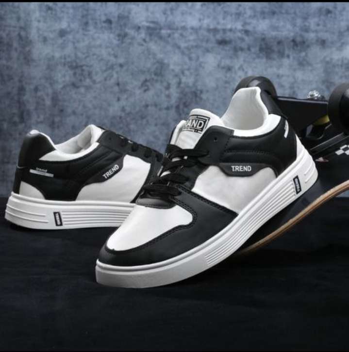 كوتشى R 16 الفاخر