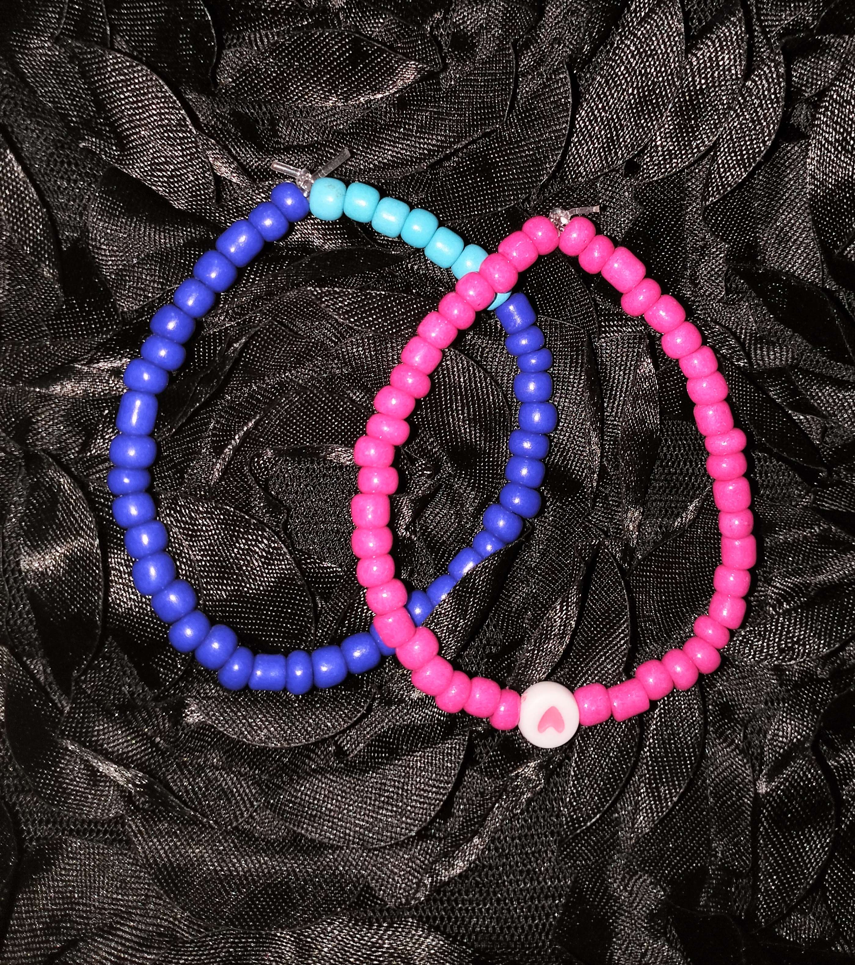 طقم 2 قطعه اسوار خرز اشكال - حظاظة اشكال