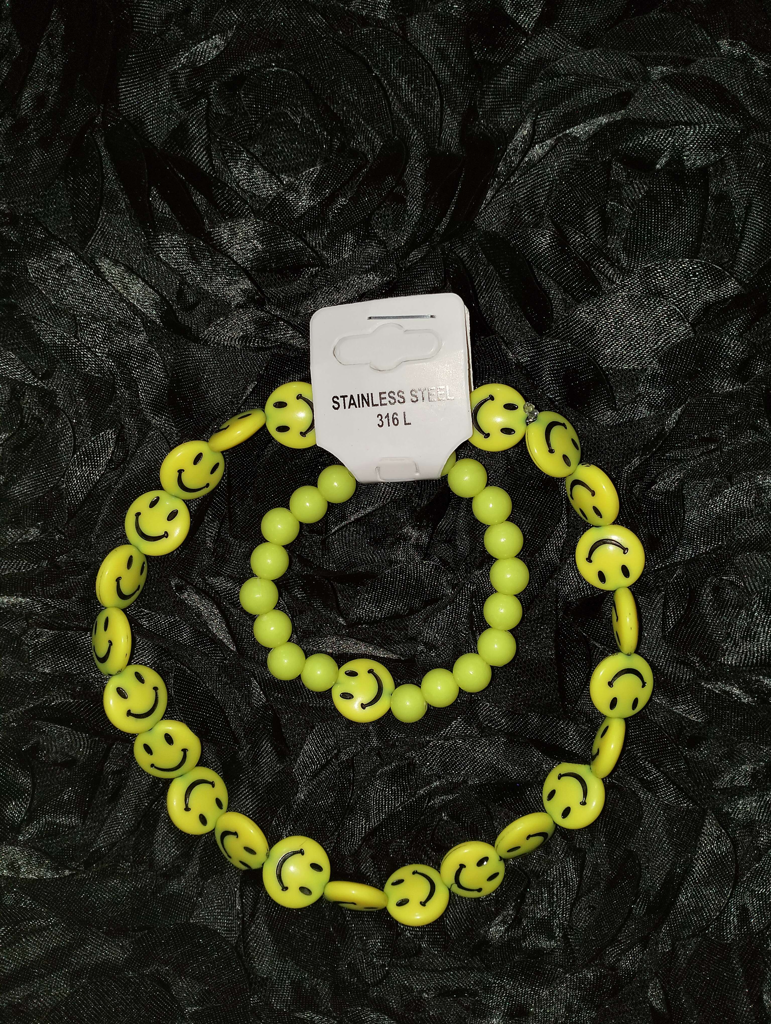 طقم سمايل قطعتين سلسله و حظاظه