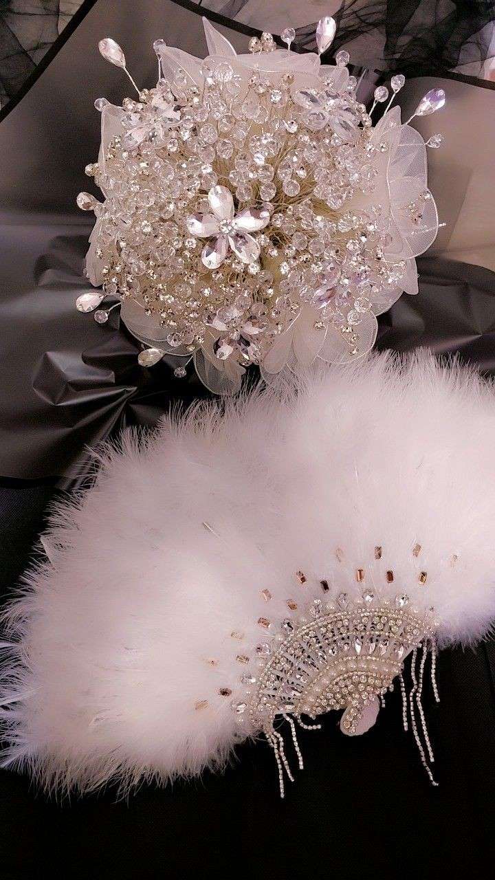 مروحة عروسة