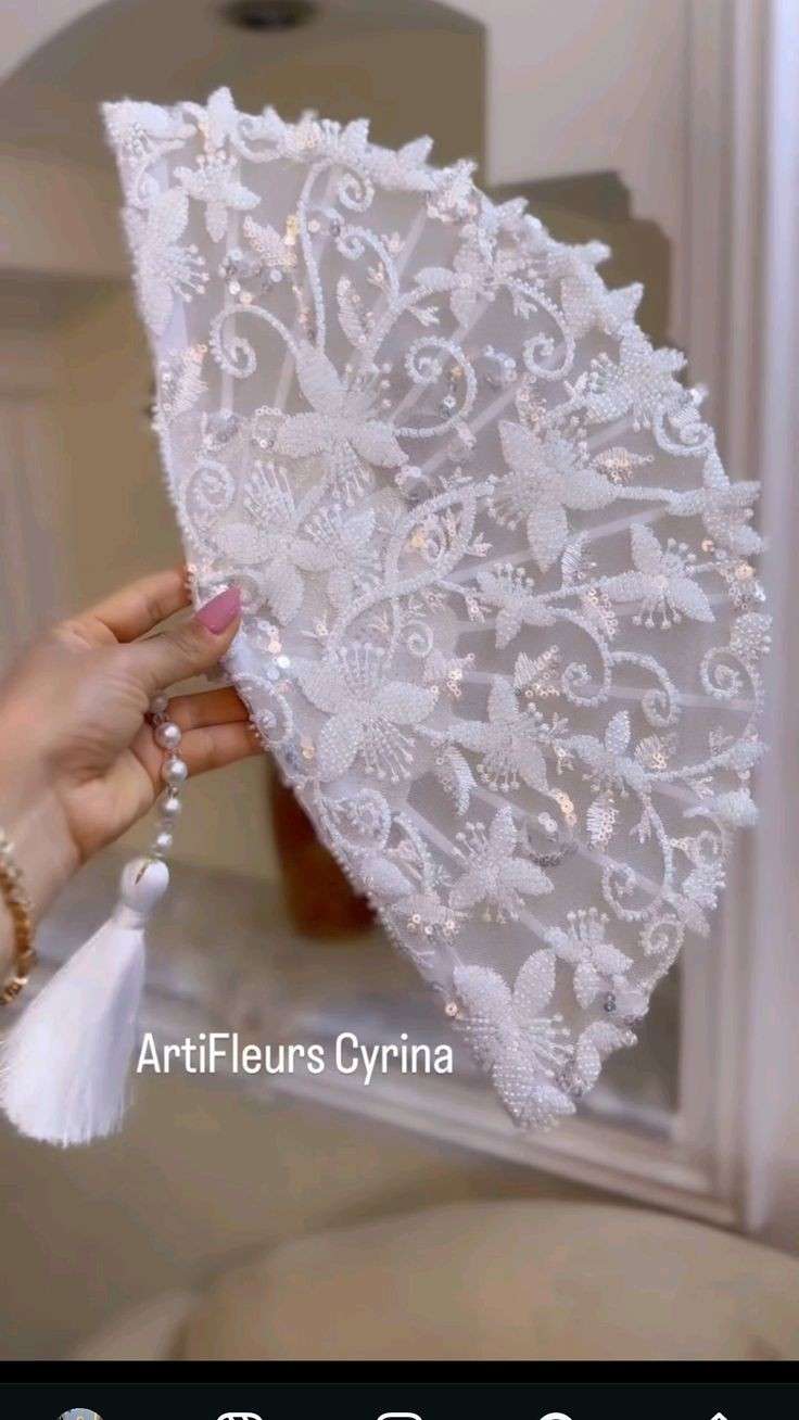 مروحة عروسة