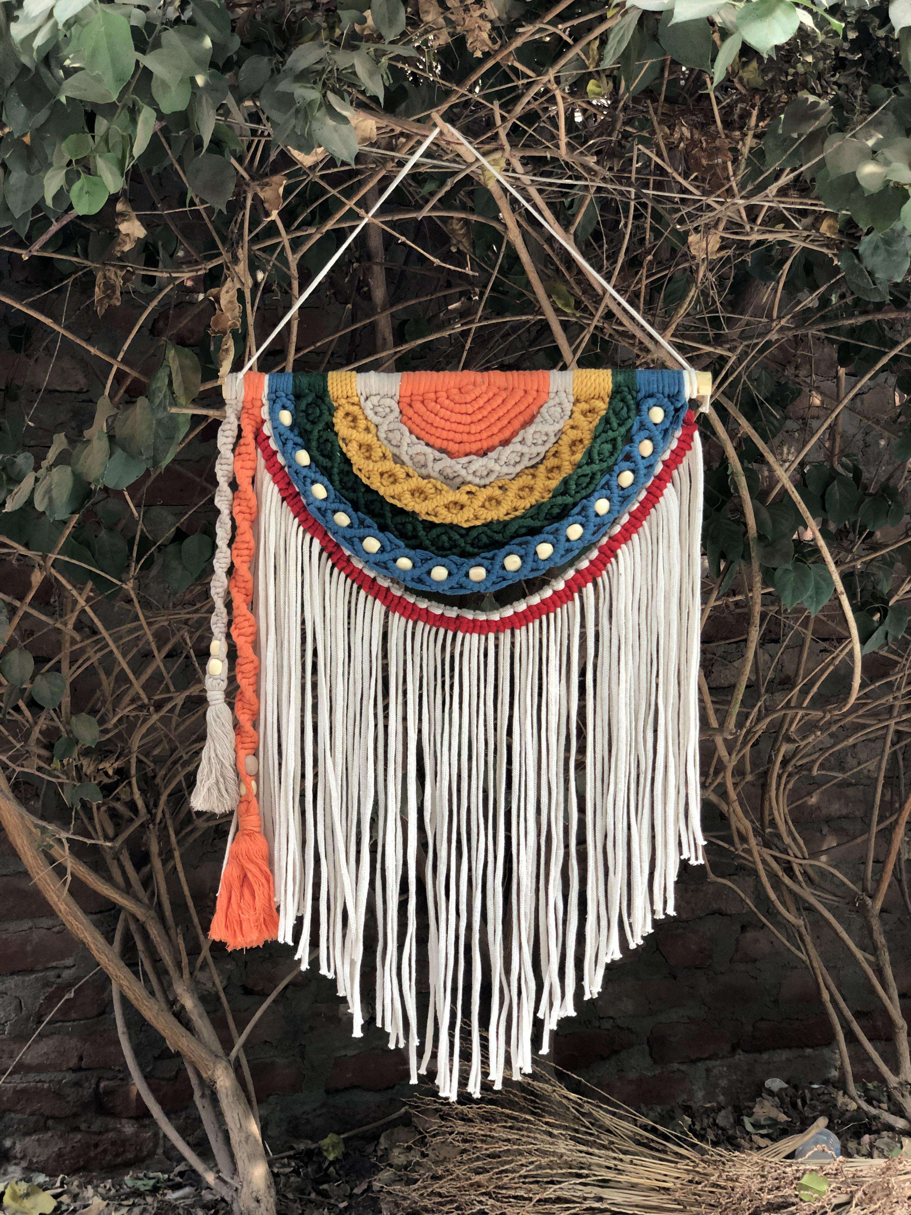 جدارية مكرمية