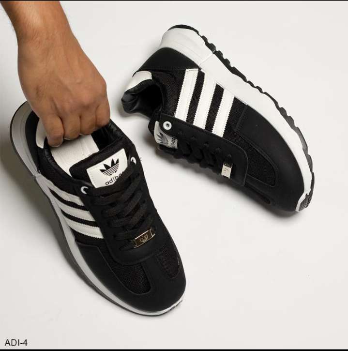 كوتشى اديداس