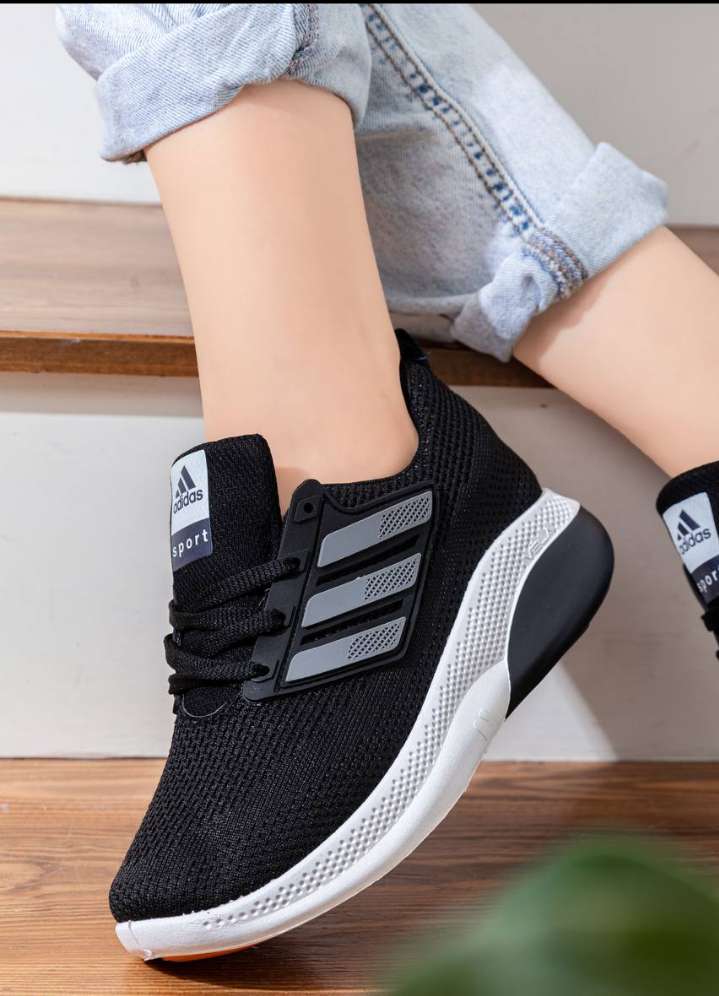 كوتشى Adidas Running الاكثر مبيعا