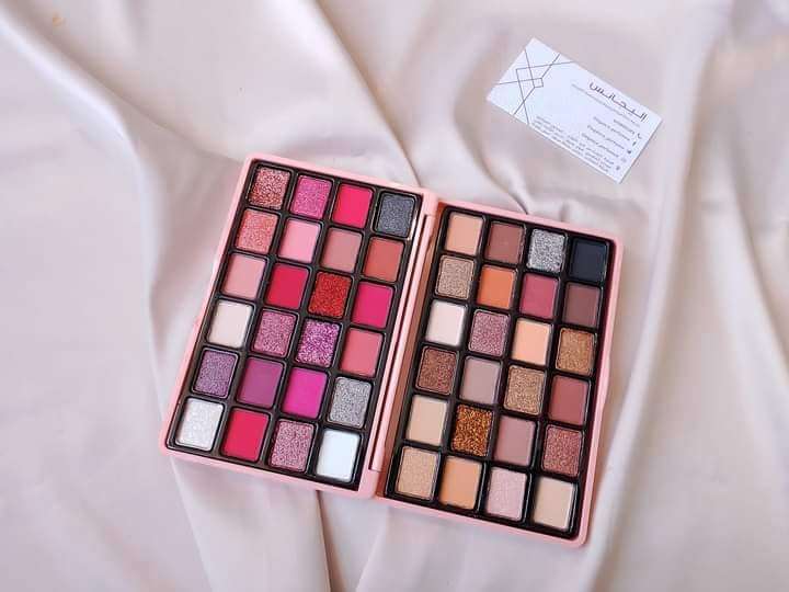 باليت ايشادو مايت سينما، 48 لون