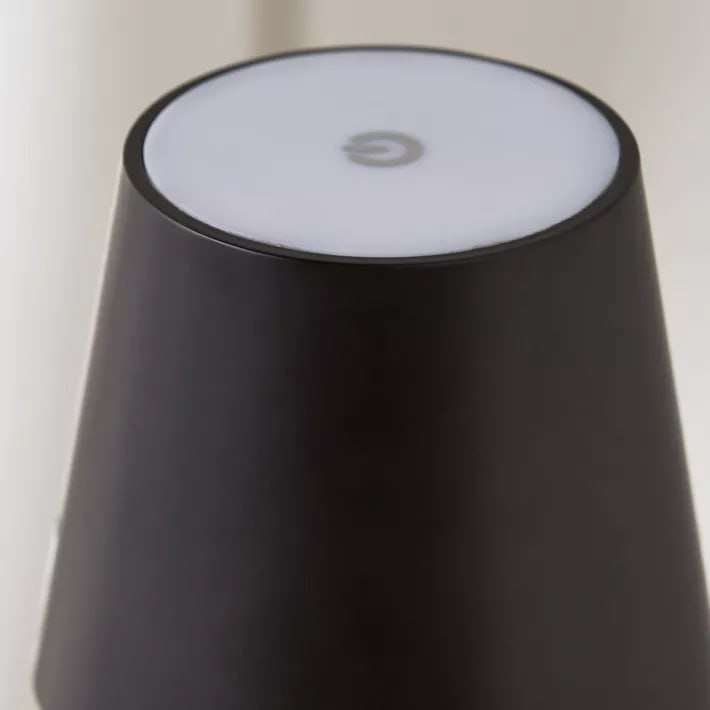 مصباح تافالو LED قابل للتعتيم يعمل بالبطارية للحدائق والشرفات