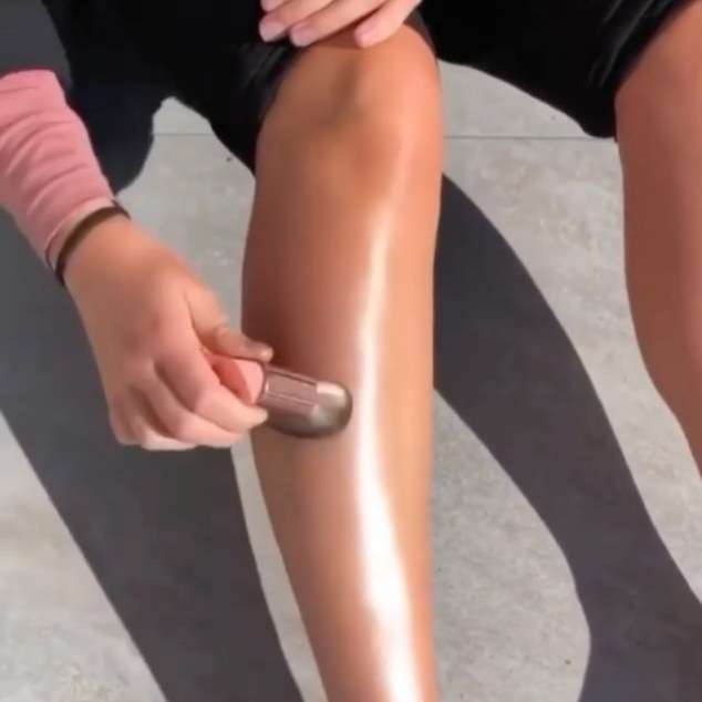 لوشن هايلايتر إيسينس 🤎