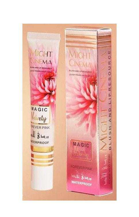 أحمر الخدود وأحمر الشفاه