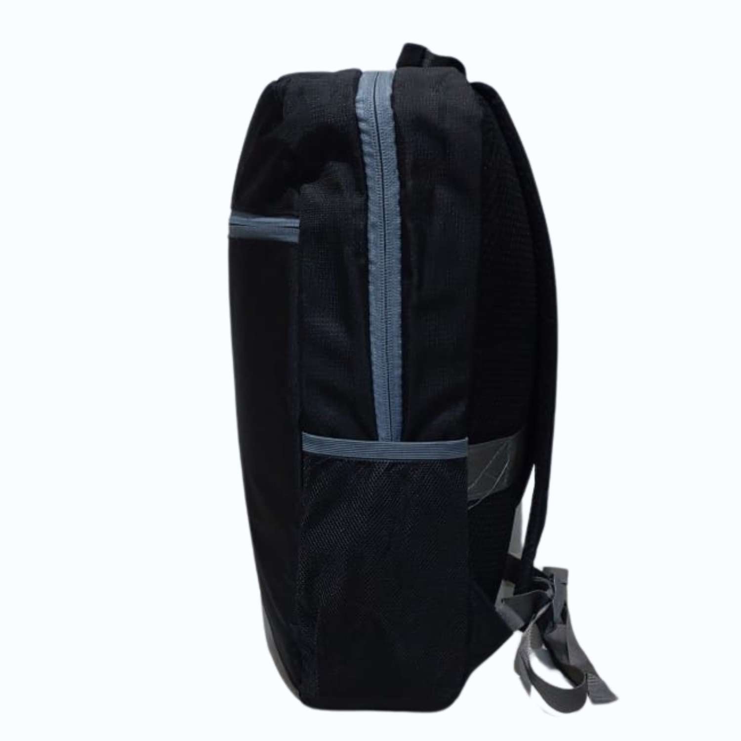 شنطه ظهر سوداء Hp للاب توب والدراسه الجامعيه والسفر نسخه اوريجنال