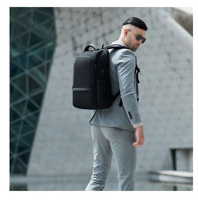 شنطة ظهر لاب توب أركتيك هانتر15.6بوصة B00120C