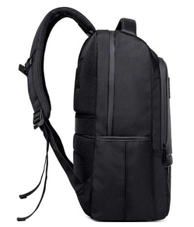 شنطة ظهر لاب توب أركتيك هانتر15.6بوصة B00120C