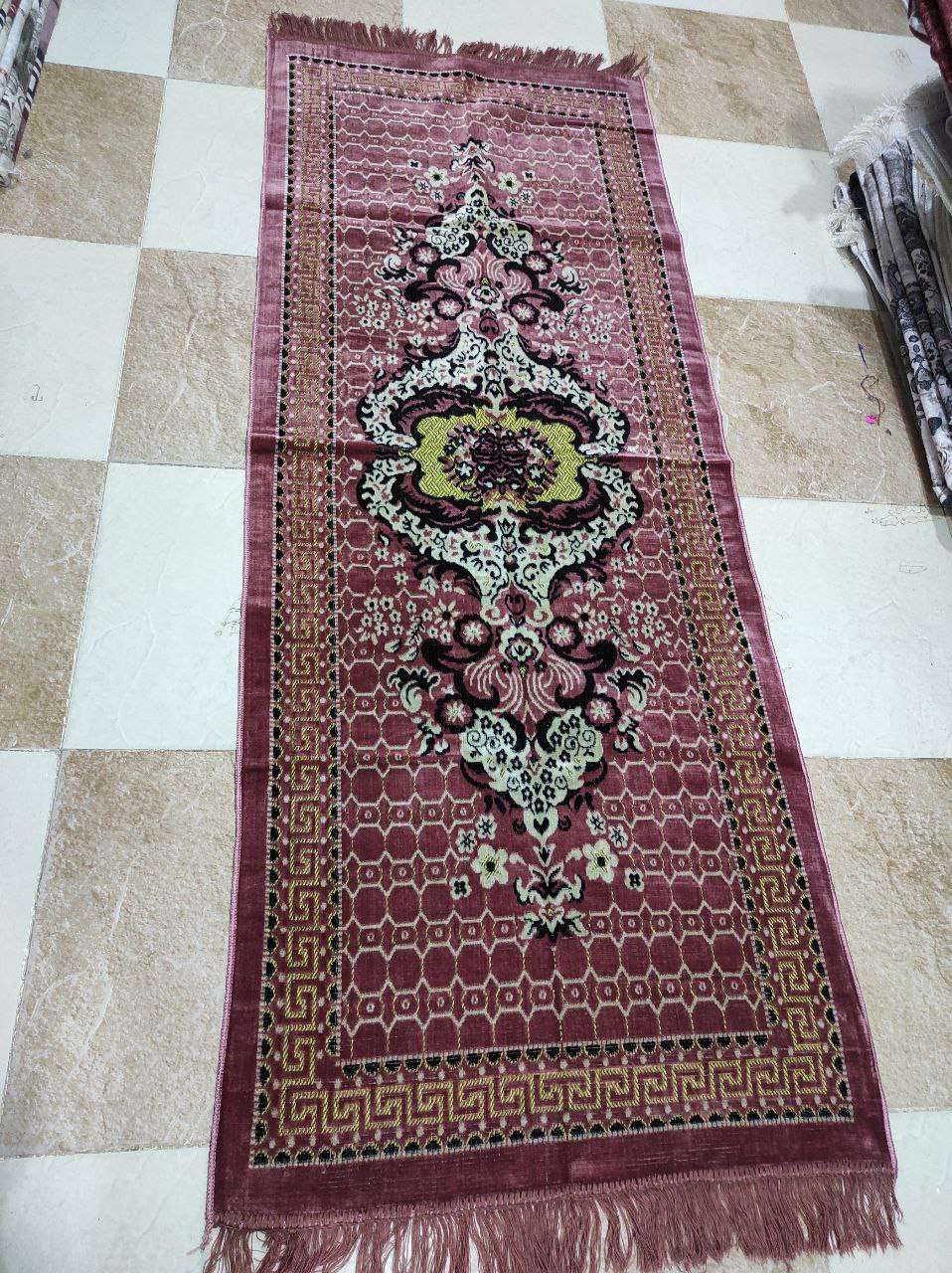 مشاية تشكيل جديد من مشاية الحافظة مقاس ٧٠ ×٢ تنفع مفرش كنب مفرش للركنه