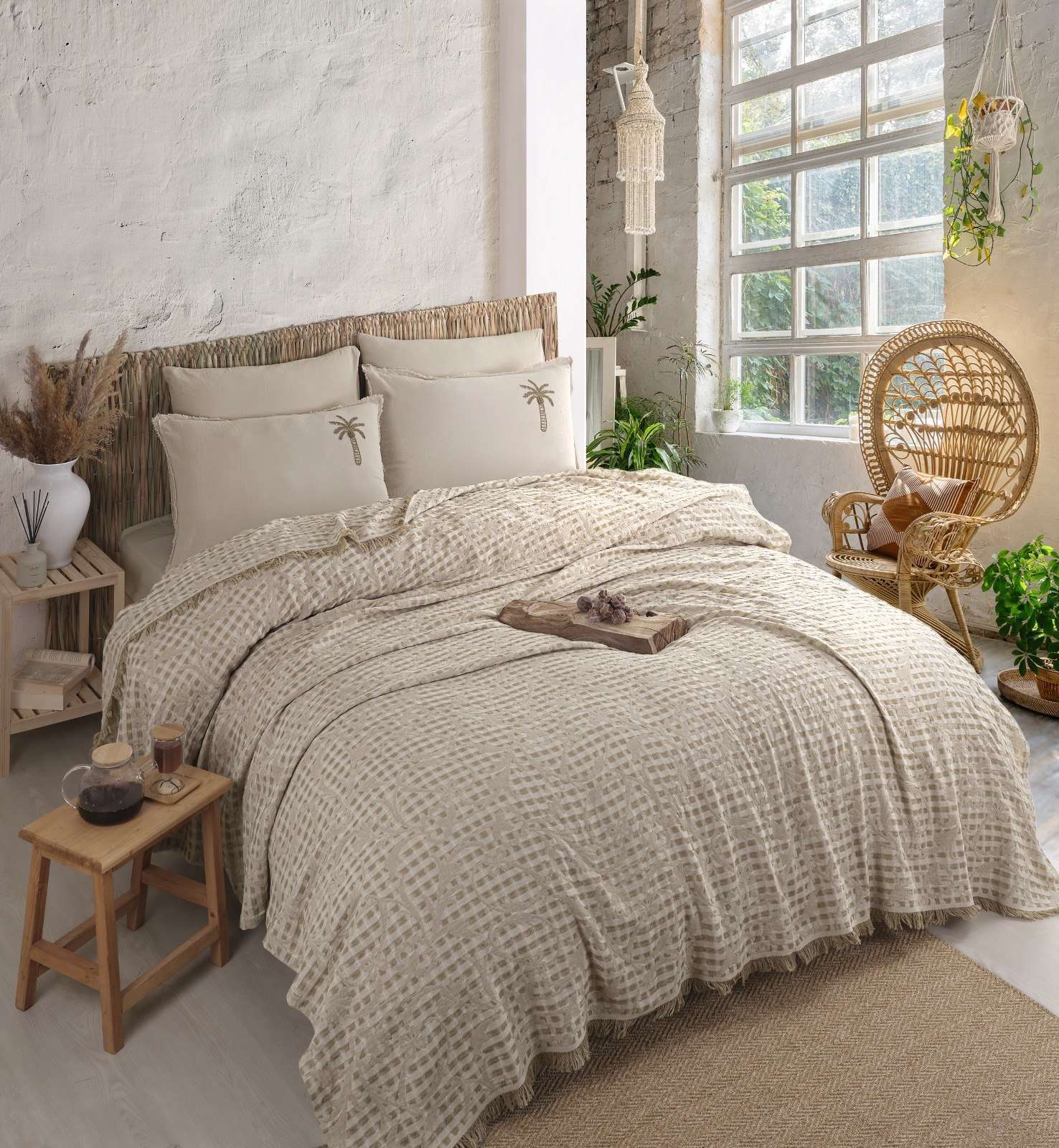 طقم كوفرتة + ملاية قطن بيور هاندميد اجوار نقش اسطنبول تركي