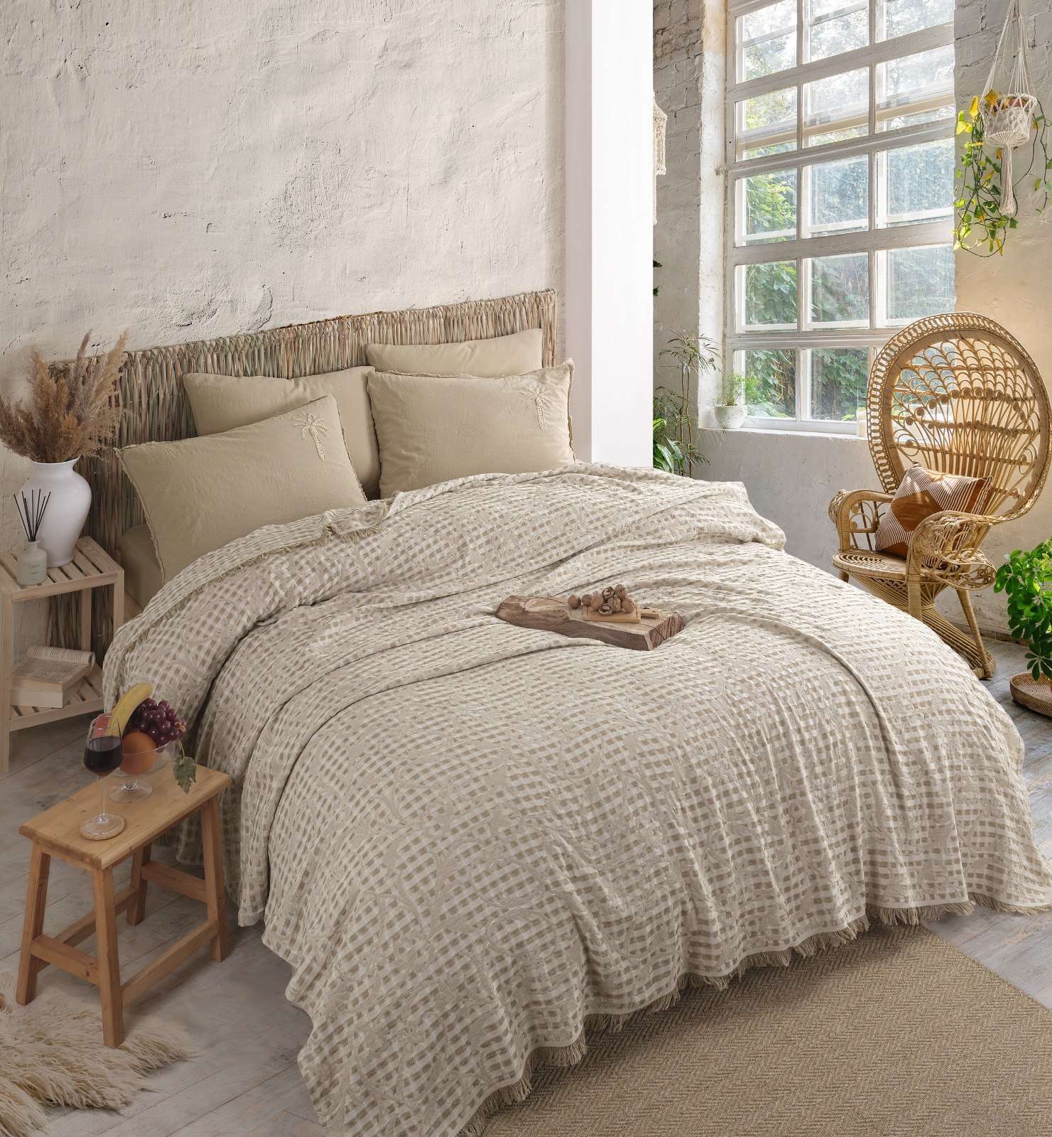 طقم كوفرتة + ملاية قطن بيور هاندميد اجوار نقش اسطنبول تركي