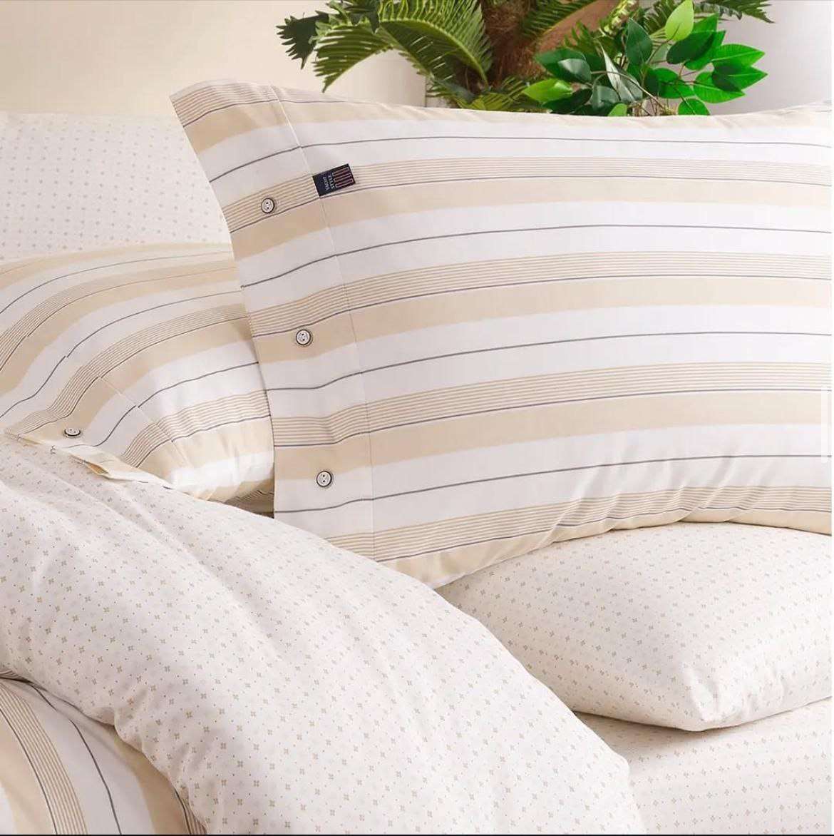 طقم كوفرتة + ملاية قطن بلو مارينا اسطنبول لوكس تركي 

قطن صافي