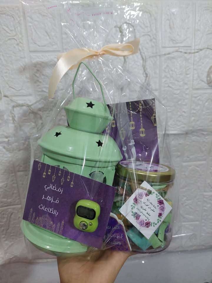 هدية رمضانية فانوس رمضان خاتم تسبيح كارت نوت بوك مخطط رمضان ميداليه