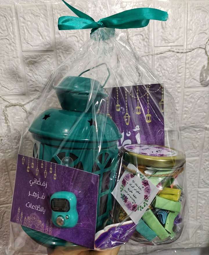 هدية رمضانية فانوس رمضان خاتم تسبيح كارت نوت بوك مخطط رمضان ميداليه