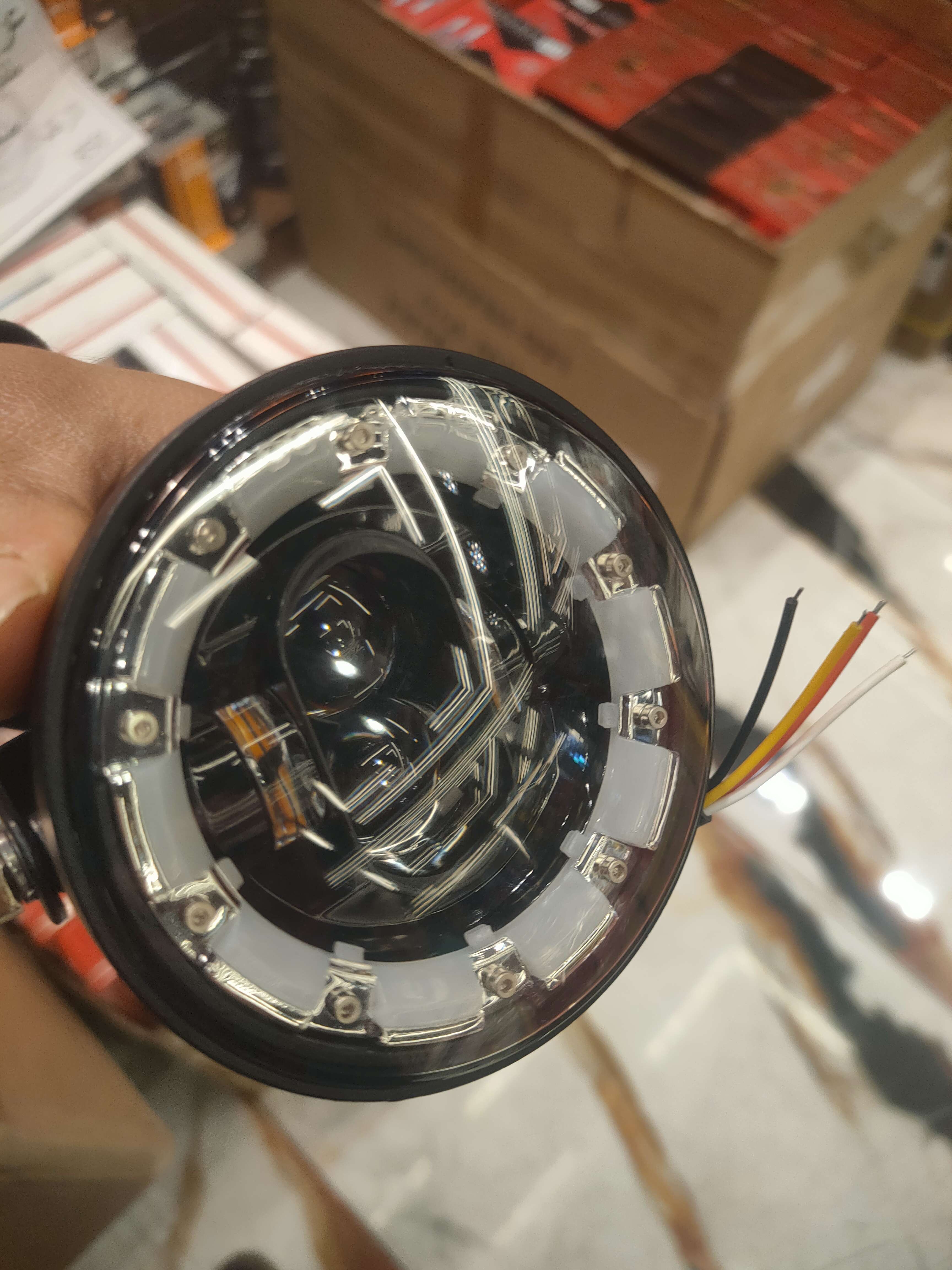 عدسه شبوره مستديره سي كي