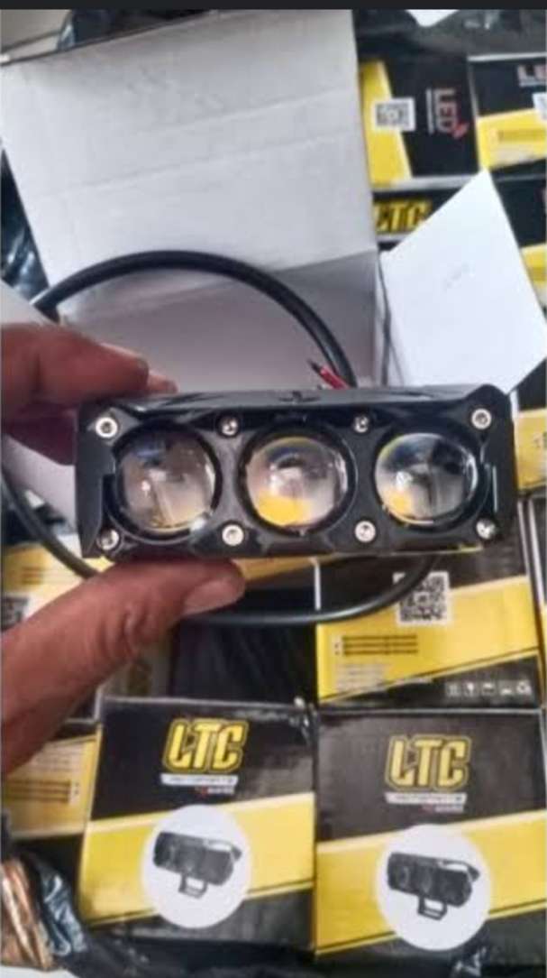 عدسات ليد شبوره 3 عين 20dx مسطرة