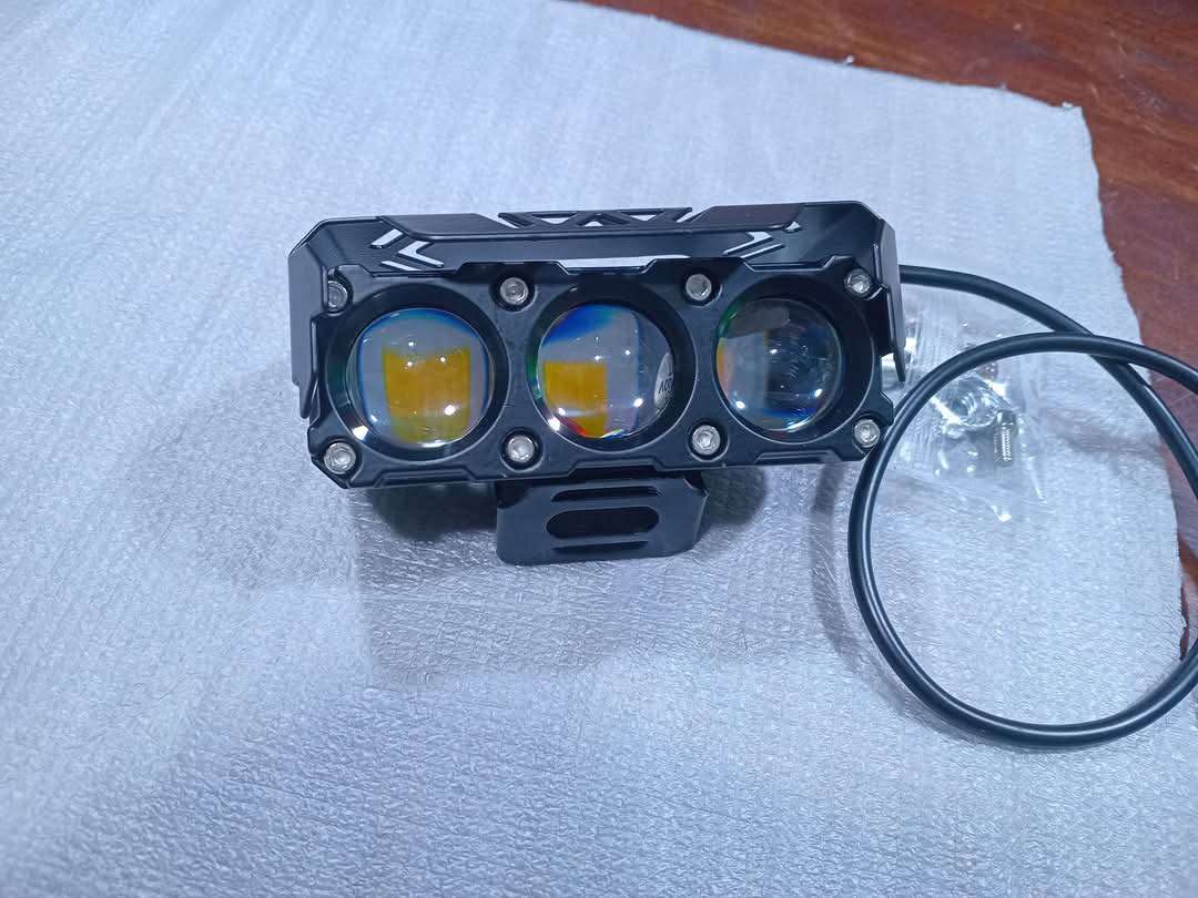 عدسات ليد شبوره 3 عين 20dx مسطرة