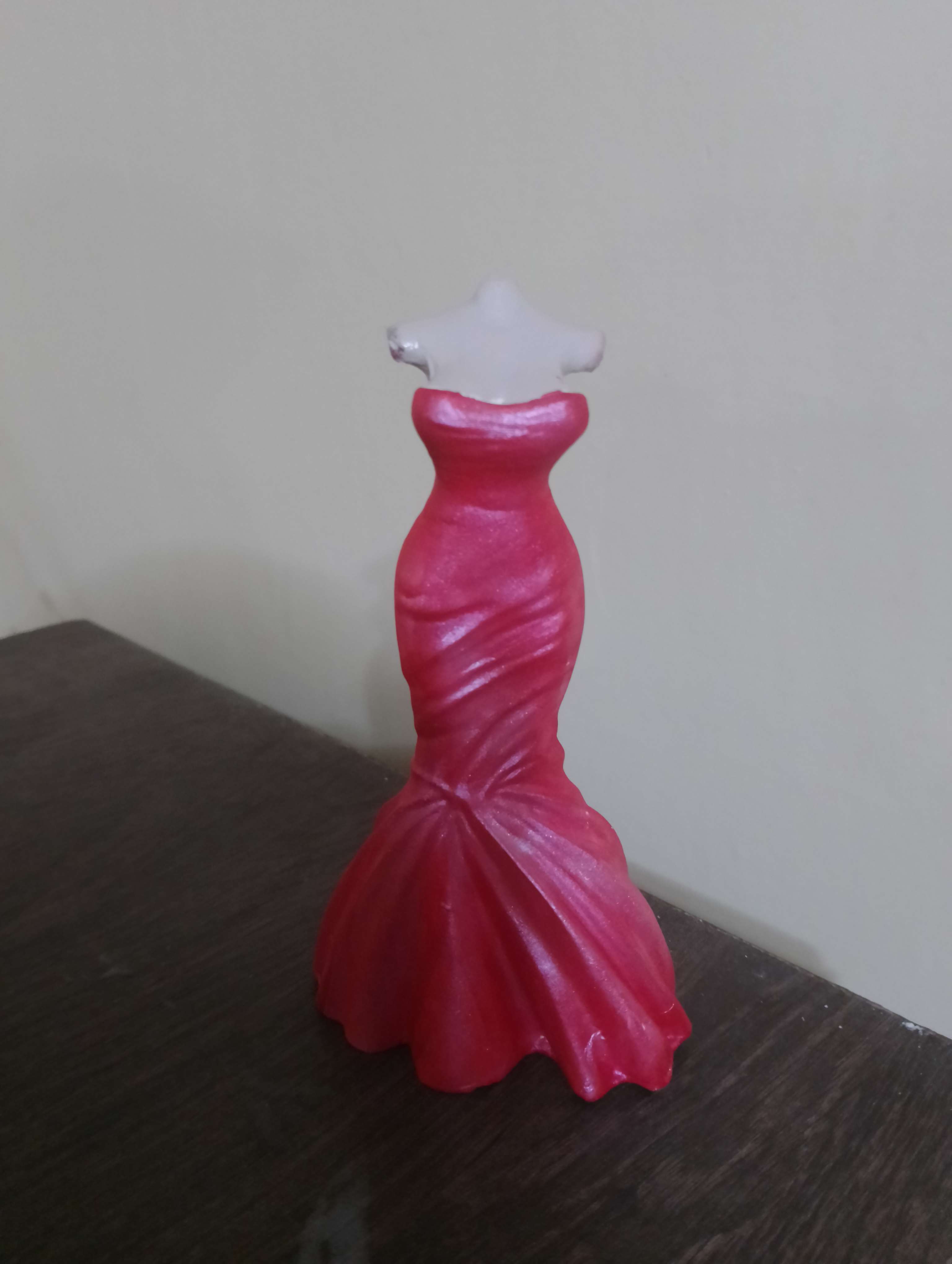 توزيعات كونكريت فستان زفاف