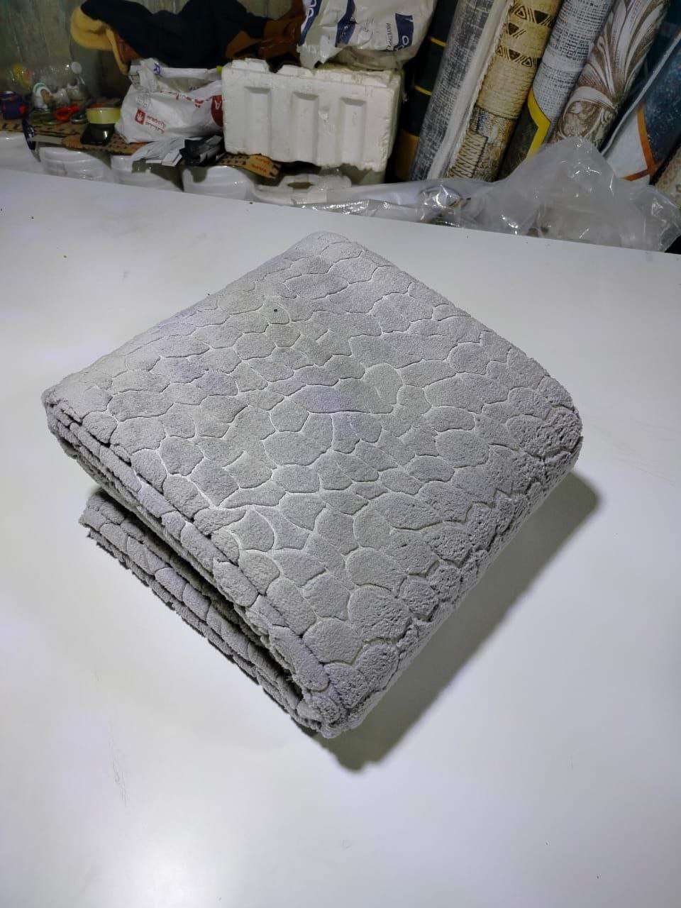 حافظه سجاد ديچيتال تقيل بمثابه سجاده. فنش سجاد شريط أوڤر  تقيل