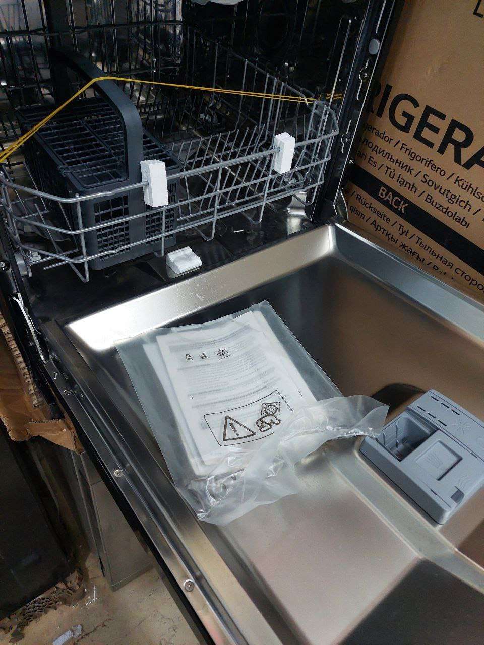 غساله اطباق بيكو ١٤ فرد بضمان الشركه